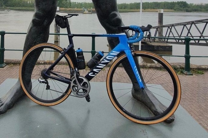 Canyon Aeroad CF SLX 7, 28 inch, Gebruikt, Carbon, Meer dan 20 versnellingen