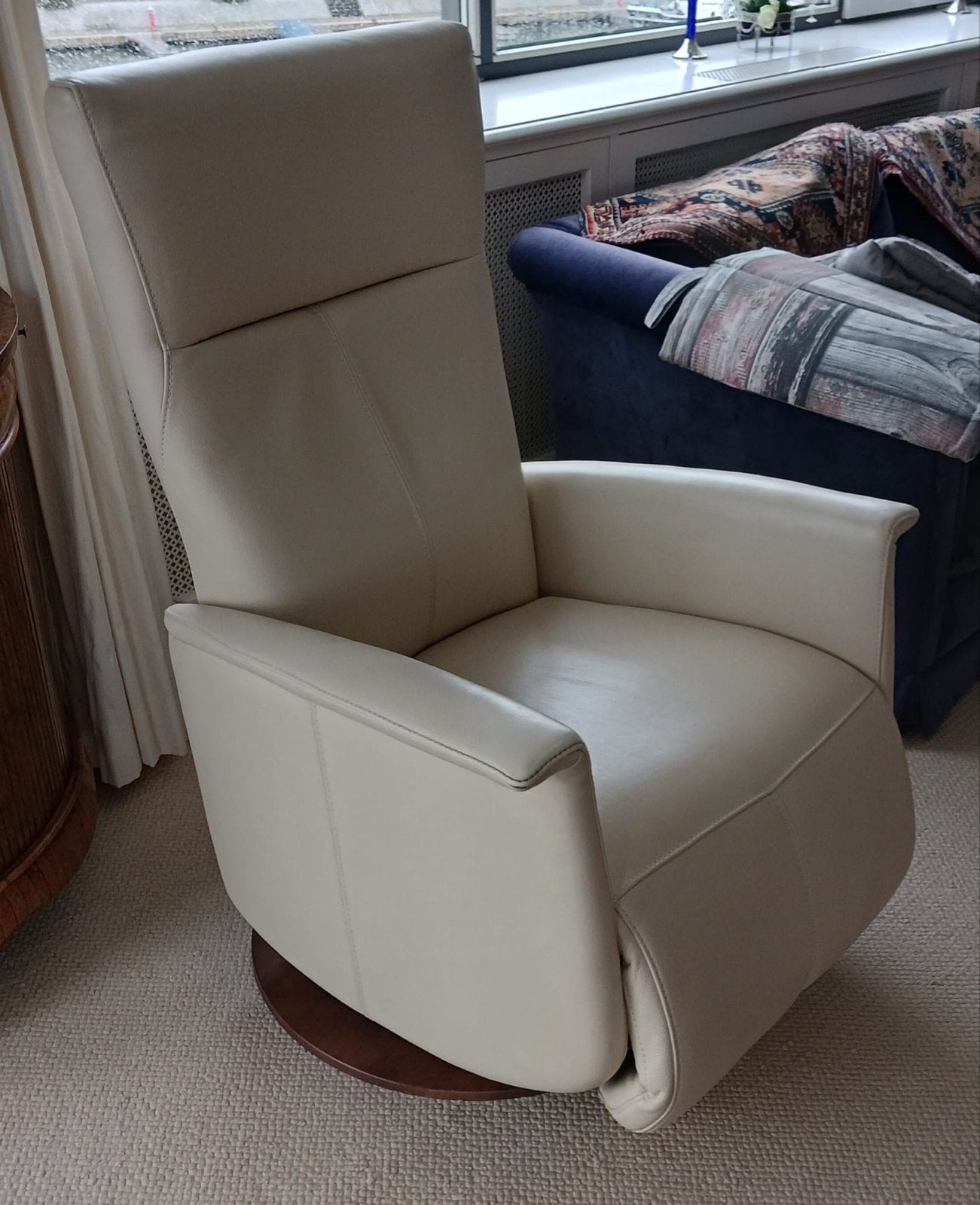 Leren sta op stoel - Crème wit - Draaibaar - Prominent, Ophalen, Gebruikt, Minder dan 75 cm, Leer