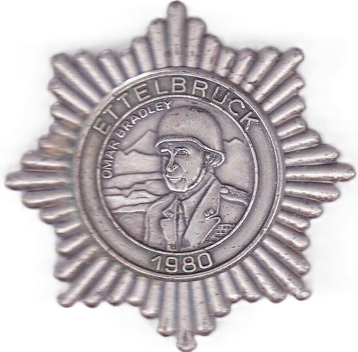 ETTEL BRUCK OMAR BRADLEY GENERAAL LUXEMBURGSE LEGER, Postzegels en Munten, Penningen en Medailles, Overige materialen, Ophalen of Verzenden