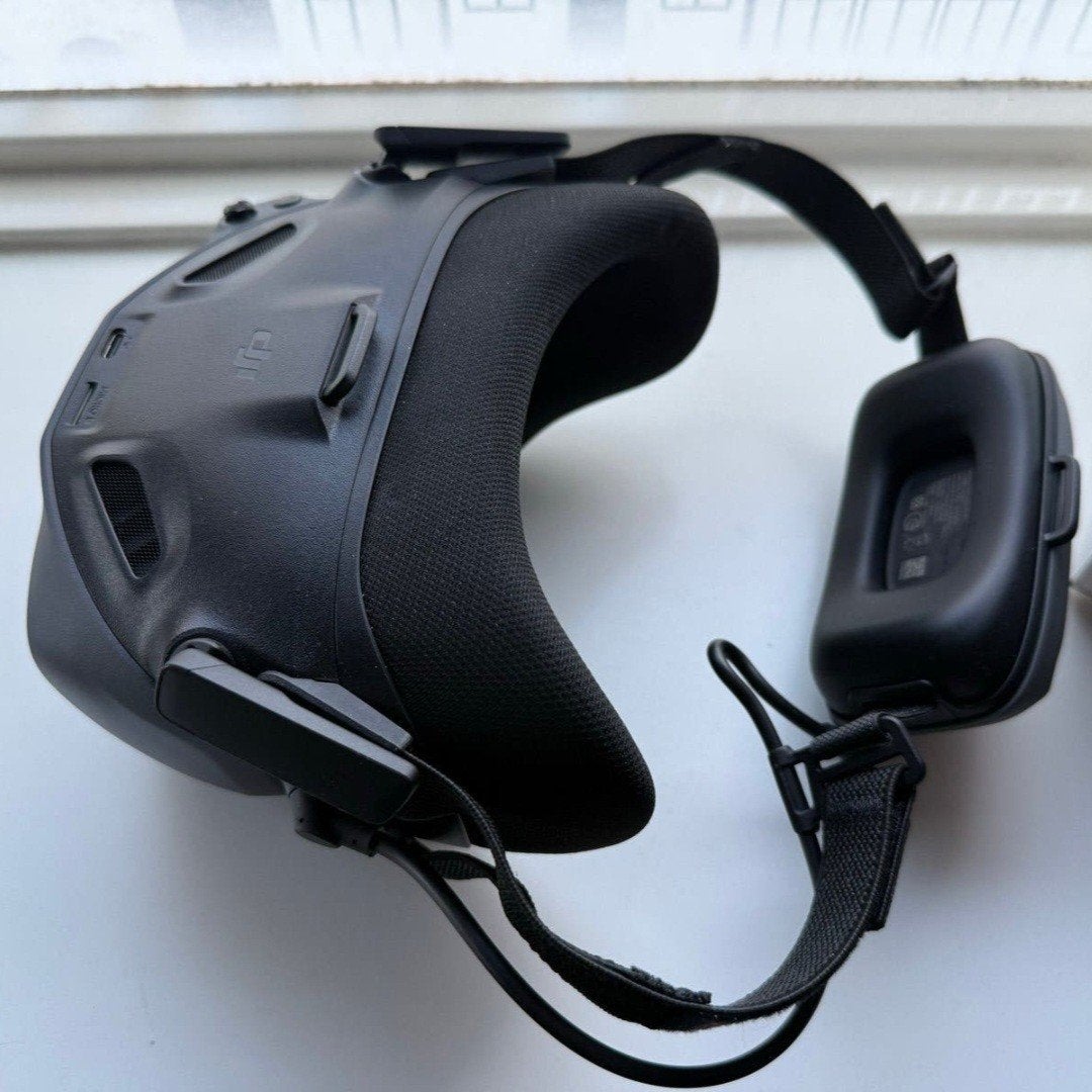 DJI Neo Motion Combo met Goggles N3 en 3 accu's, Cameradrone, Extra accu('s), Zo goed als nieuw, 1 tot 5 kilometer