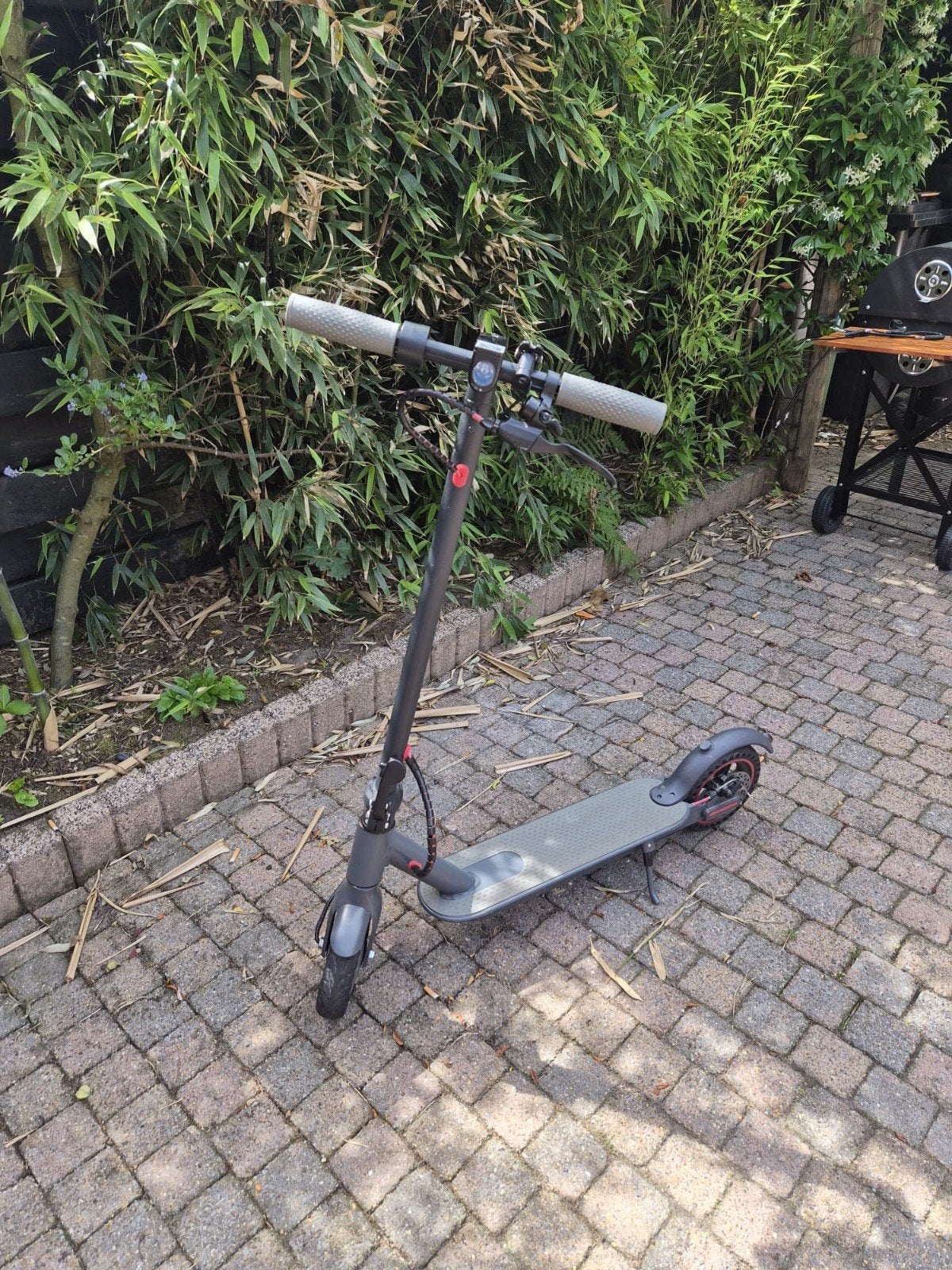 Elektrische step, Fietsen en Brommers, Steps, Ophalen of Verzenden, Zo goed als nieuw, Elektrische step (E-scooter), YouFs Scooter