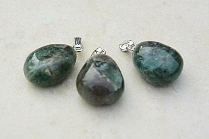 Dioptaas hangers (01), Ophalen of Verzenden, Mineraal