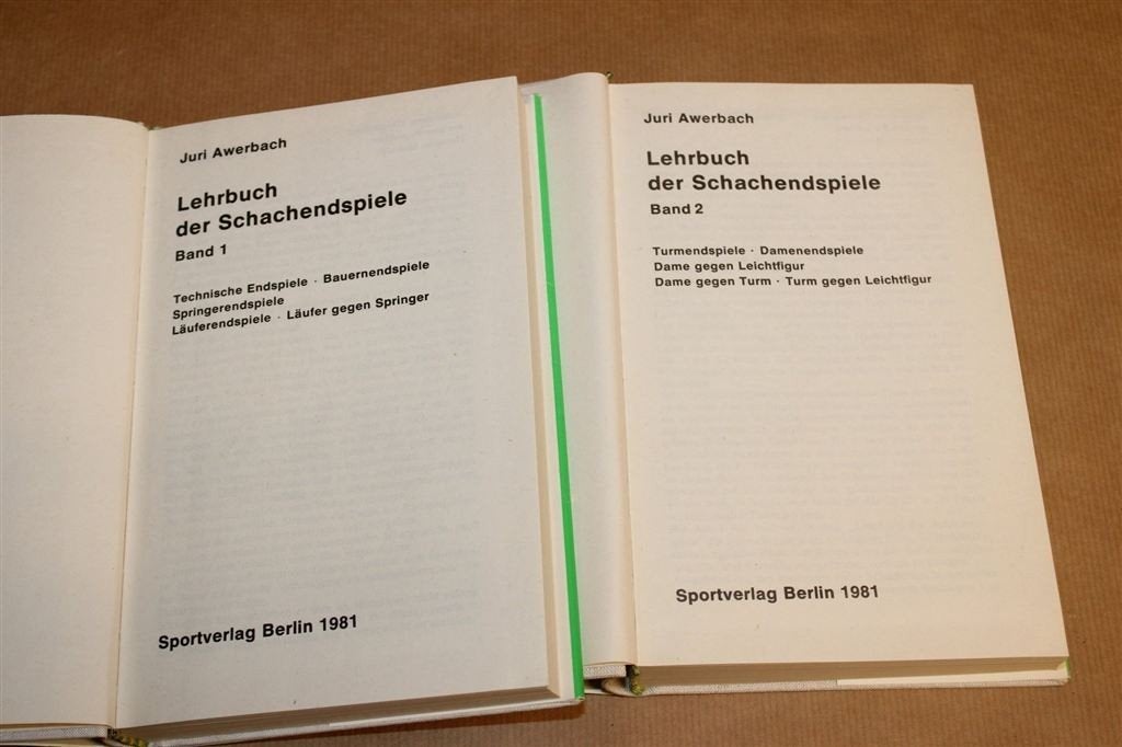 Lehrbuch der Schachendspiele — Schaken Eindspel, 2 Delen, Ophalen of Verzenden, Gelezen, Overige onderwerpen
