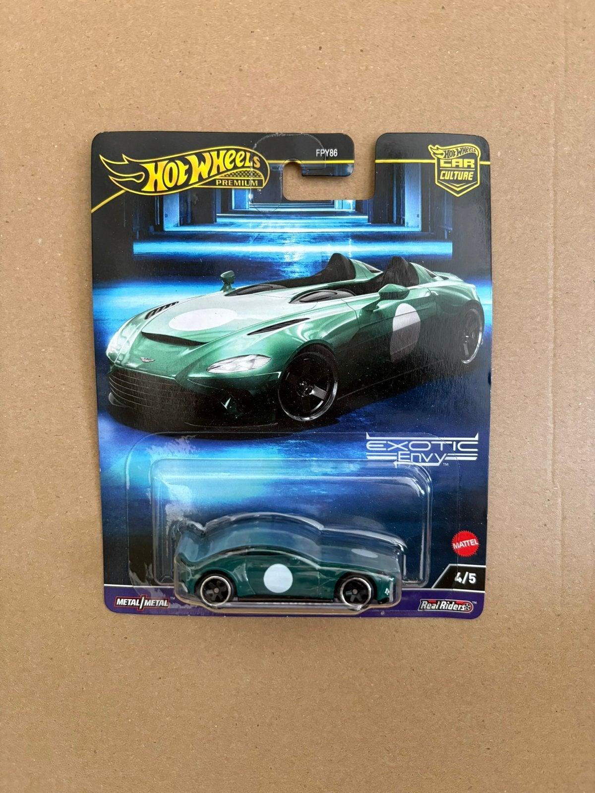 Hot Wheels Premium Aston Martin V12 Speedster, Hobby en Vrije tijd, Ophalen of Verzenden, Zo goed als nieuw, Auto