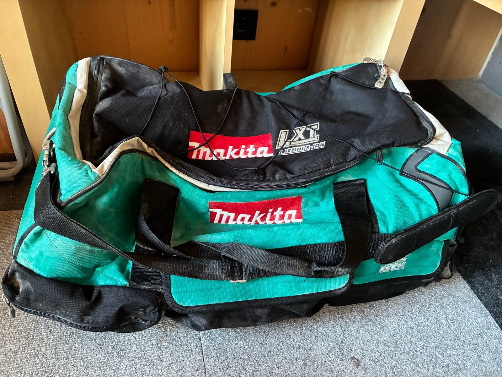 Makita LXT Gereedschapstas op wielen, Ophalen of Verzenden, Gebruikt, Gereedschapsopslag, Makita