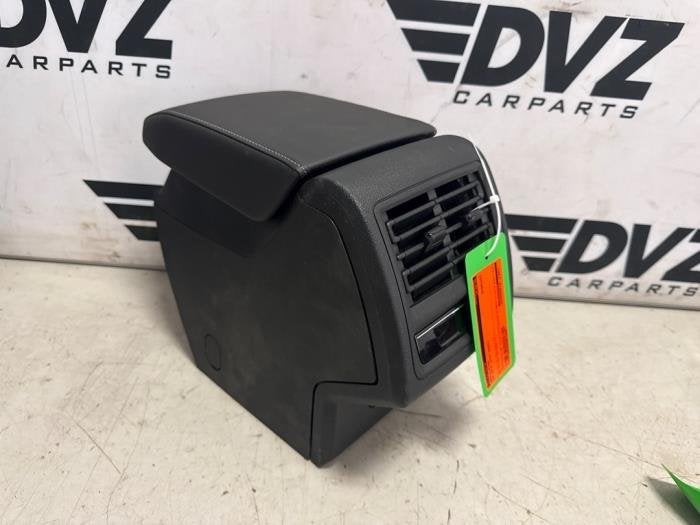 Armleuning van een Volkswagen Golf, Gebruikt, -, Volkswagen, -
