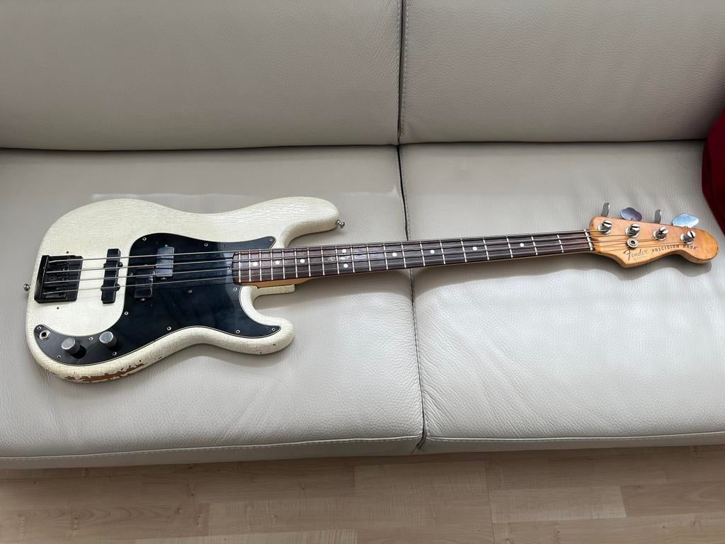Fender precision uit 1978, uniek exemplaar, Muziek en Instrumenten, Snaarinstrumenten | Gitaren | Bas, Ophalen of Verzenden, Gebruikt