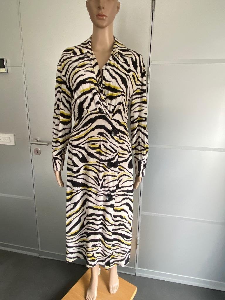 K106 Zara maat M=38/40 lange jurk wit/geel/zwart, Kleding | Dames, Maat 38/40 (M), Ophalen of Verzenden, Zo goed als nieuw, Onder de knie