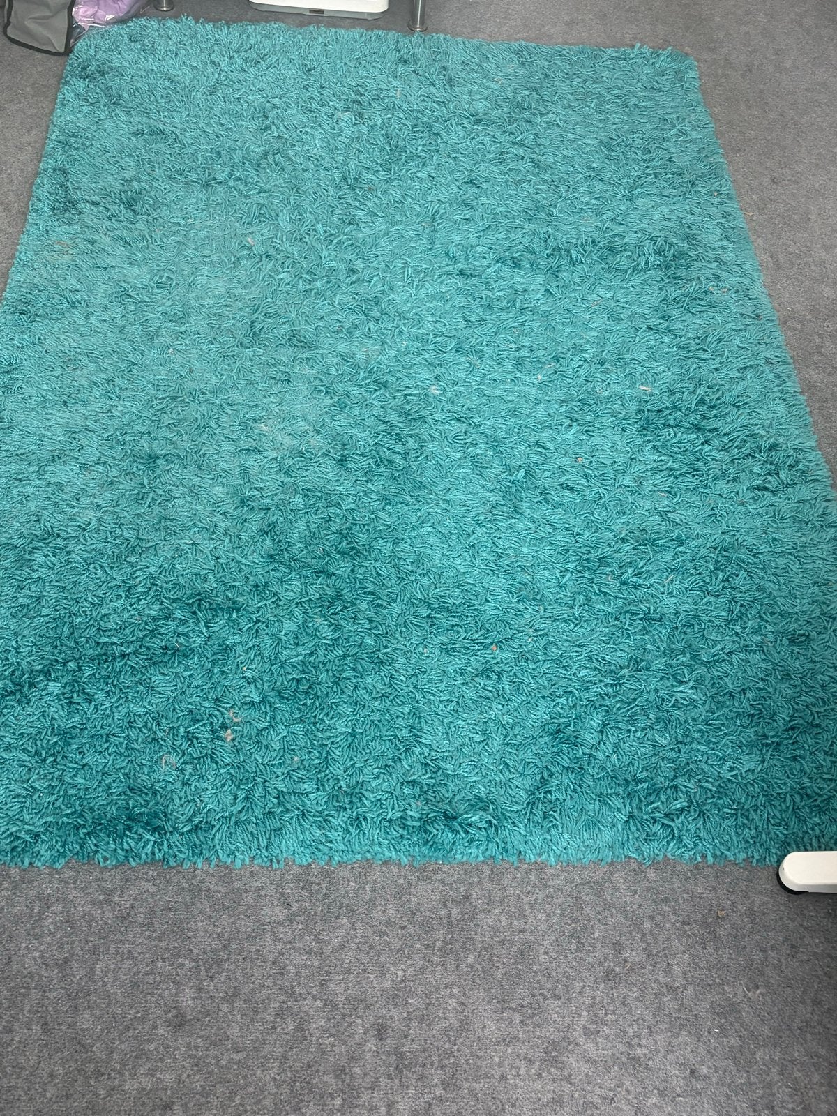 Turquoise hoogpolig vloerkleed - Zacht en comfortabel, Ophalen, Gebruikt, 100 tot 150 cm, Blauw
