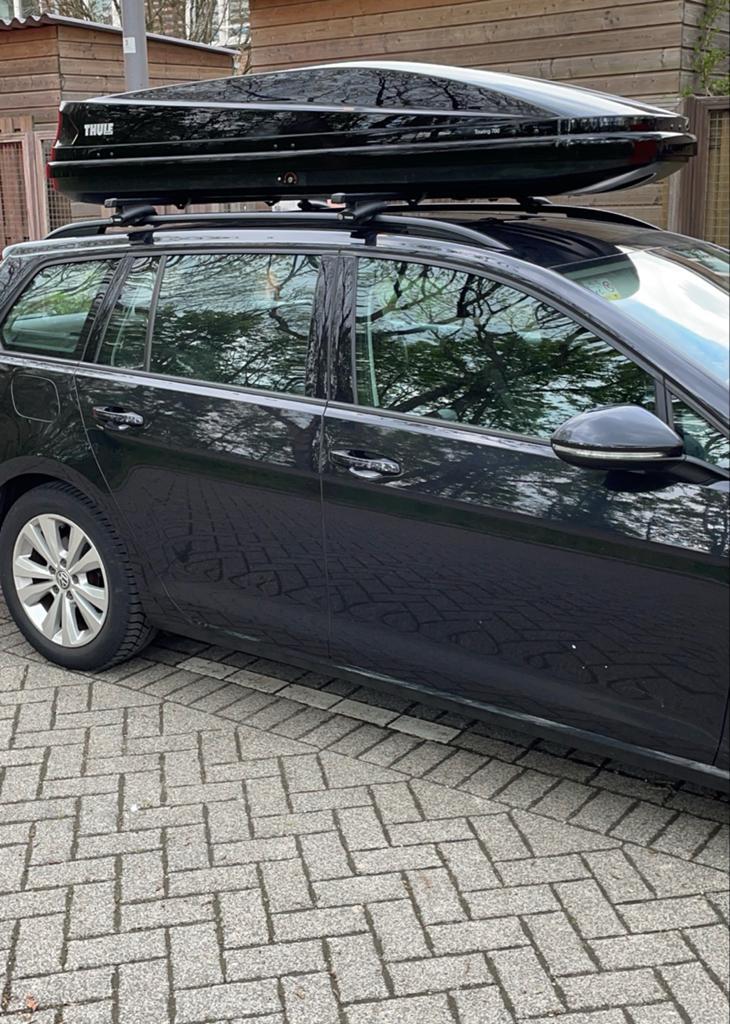 Thule Touring 700 Dakkoffer Zwart Glanzend, incl. dakdragers, Auto diversen, Dakkoffers, Ophalen of Verzenden, Zo goed als nieuw