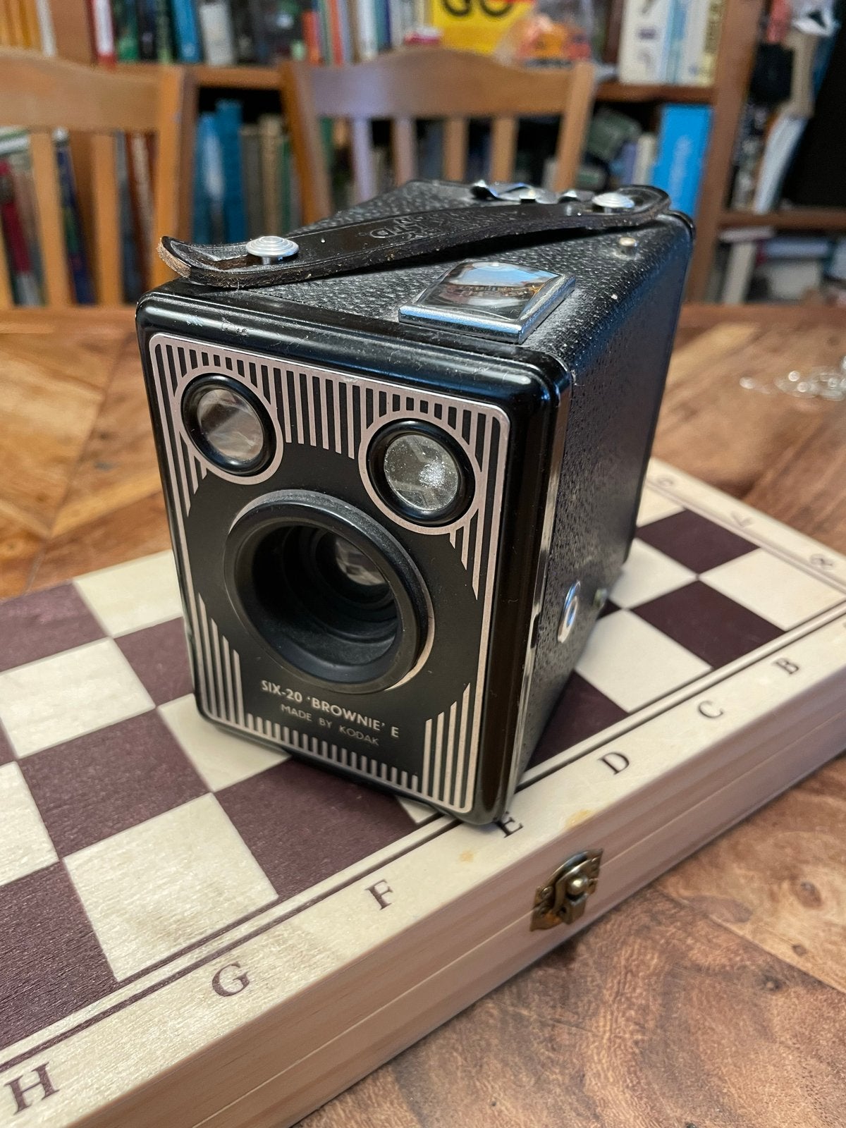 Kodak Six-20 'Brownie' E Vintage Camera, Ophalen of Verzenden, Gebruikt, Compact, Kodak
