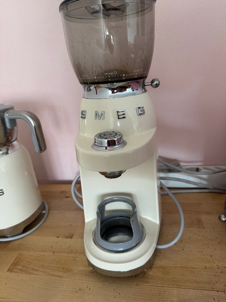 SMEG Koffiemolen, Ophalen of Verzenden, Gebruikt, Overige merken, Koffiemolen