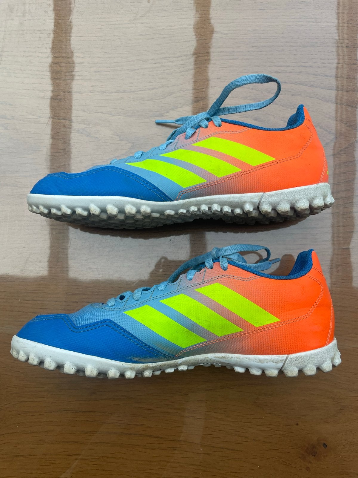 Hockeyschoenen Adidas mt 37, Ophalen of Verzenden, Gebruikt, Schoenen