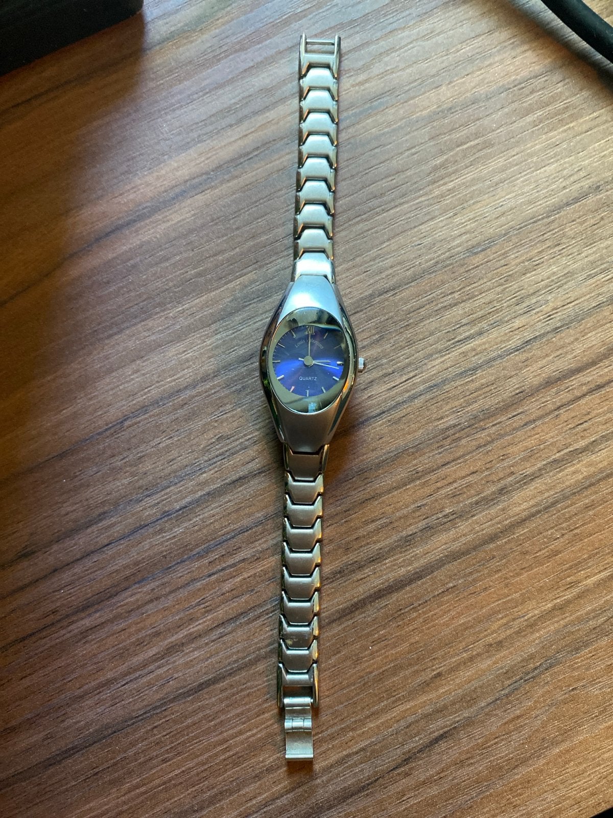 Louis Valentin horloge - Dames - Staal - Zo goed als nieuw, Overige merken, Staal, Staal, Polshorloge