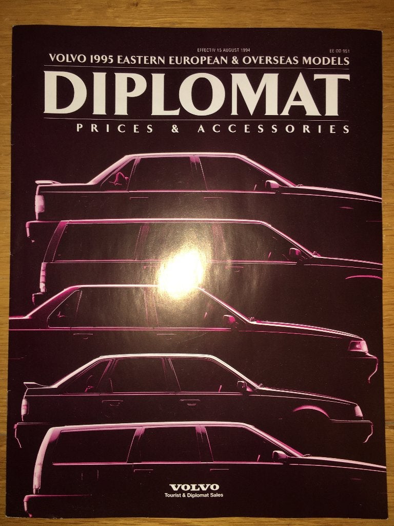 Volvo 1995 Eastern European Diplomat Prices & Accessories, Boeken, Ophalen of Verzenden, Zo goed als nieuw, Volvo