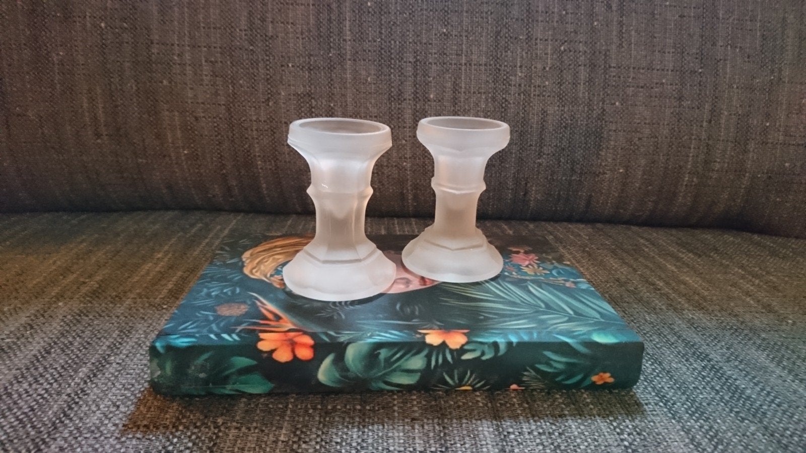 Art Deco Frosted Glazen Kandelaars - Vintage Decorat, Antiek en Kunst, Antiek | Kandelaars, Ophalen of Verzenden