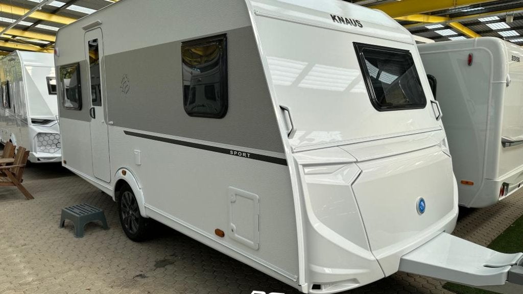 Knaus Sport 450 FU, Caravans en Kamperen, Rondzit, Bedrijf, Overige typen, 5 tot 6 meter