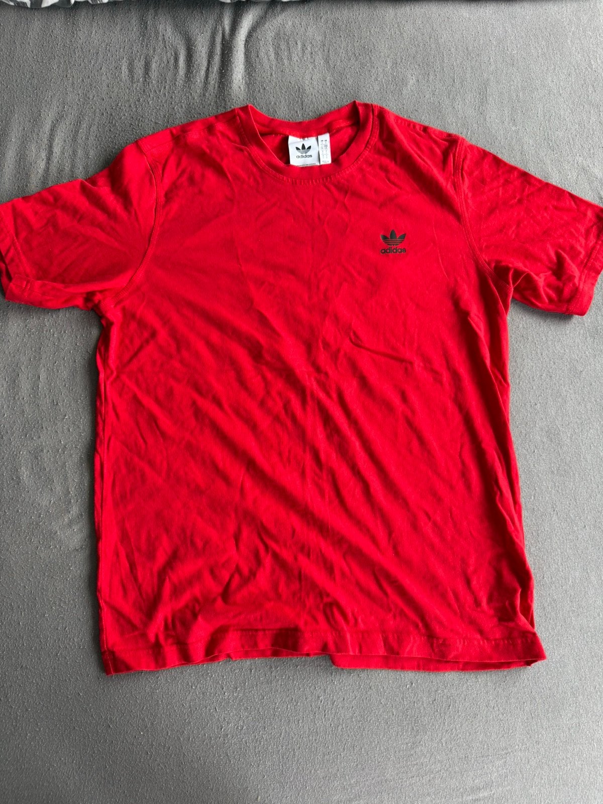 Adidas rode shirt maat L, Ophalen, Zo goed als nieuw, Maat 52/54 (L), Rood