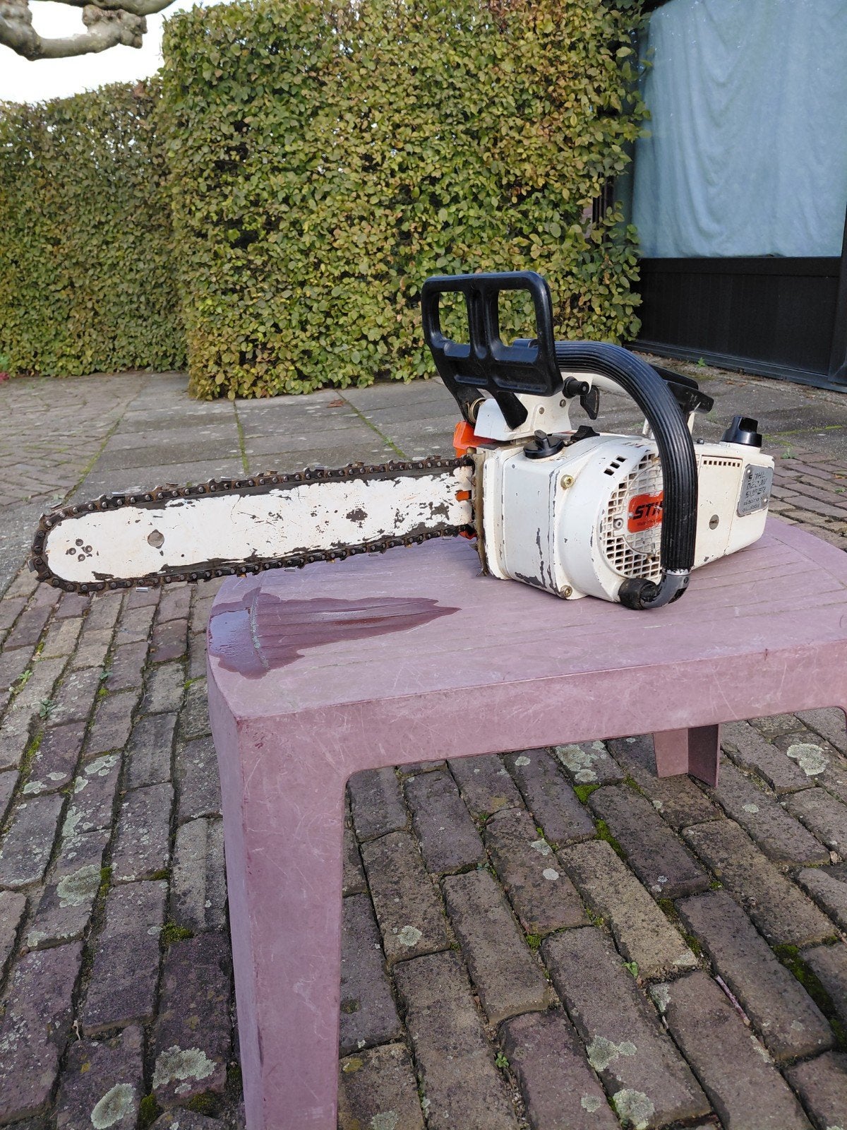 Stihl motorkettingzaag type D20AV., Doe-het-zelf en Verbouw, Ophalen, 1200 watt of meer, Kettingzaag, 70 mm of meer