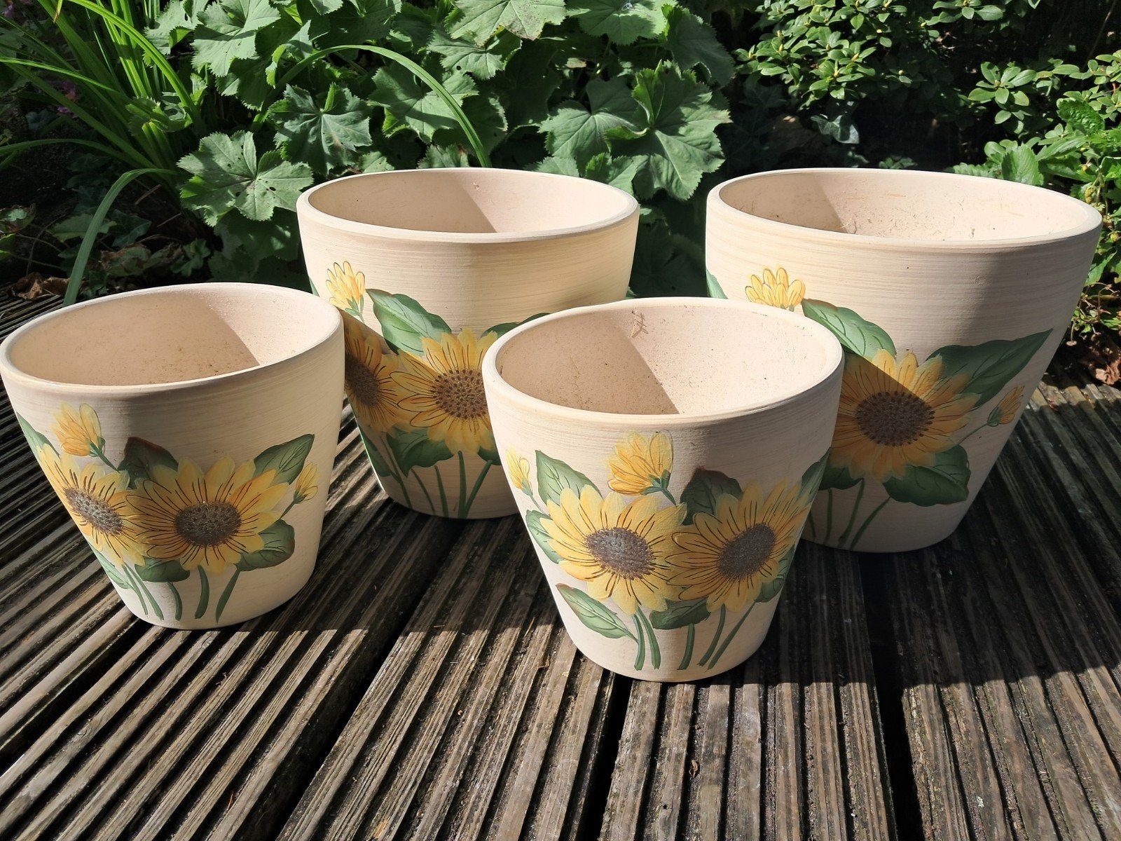 Bloempotten met zonnebloem design, ook los te koop, 25 tot 40 cm, Gebruikt, Rond, Ophalen of Verzenden