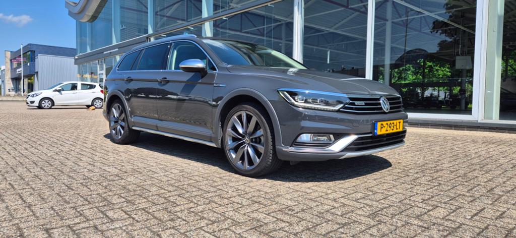 Volkswagen Passat Alltrack 2.0TSI 162KW 4MOTION DSG 2016, Auto's, Volkswagen, Automaat, 4 cilinders, 1984 cc, Stationwagon