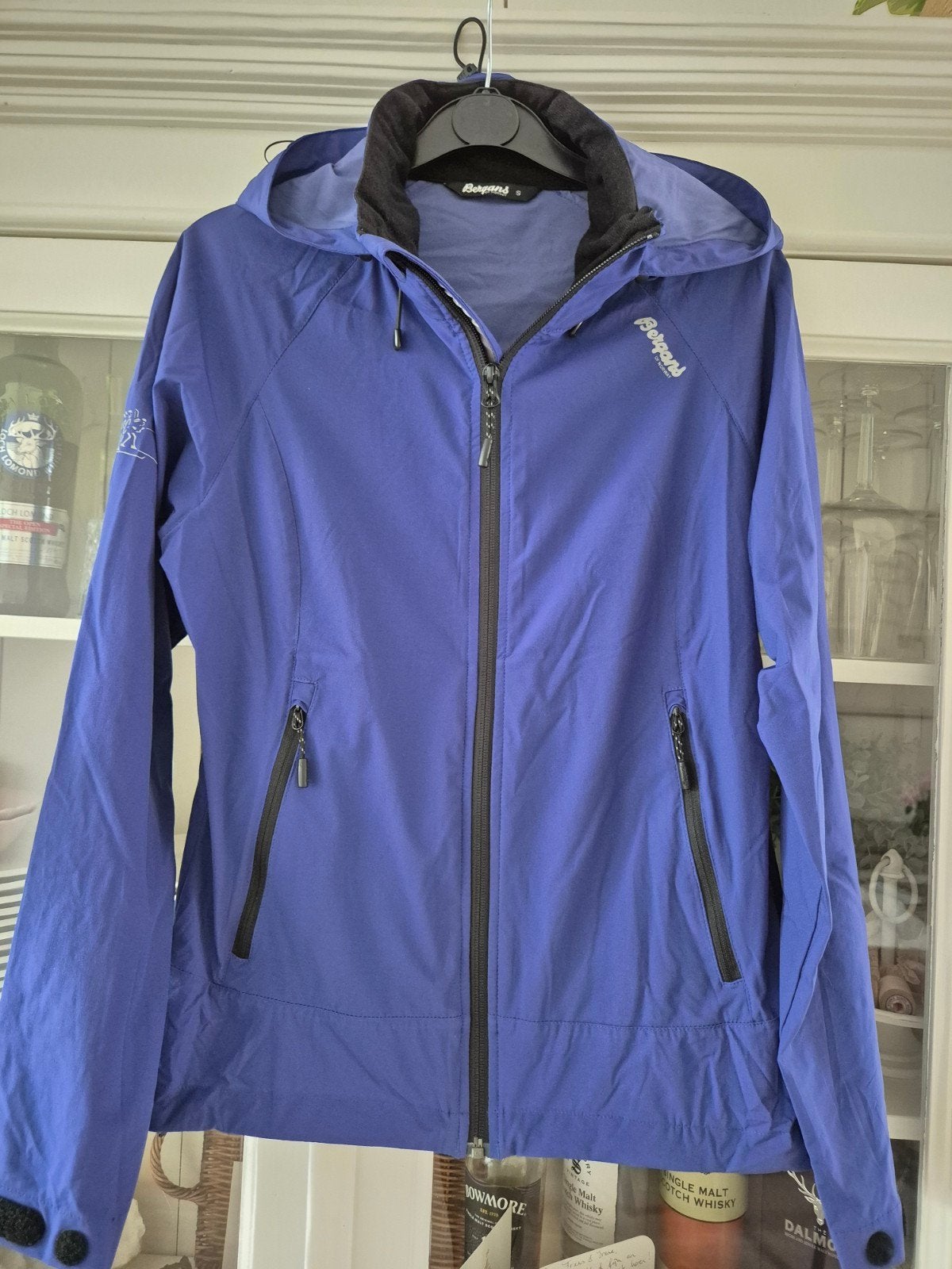Bergans Micro Light Windjack maat S, Blauw, Ophalen of Verzenden, Zo goed als nieuw, Maat 36 (S)