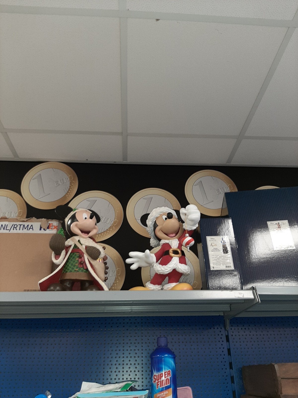 Nieuwe Disney Mickey Mouse Kerstbeelden in doos, Ophalen, Mickey Mouse, Nieuw, Beeldje of Figuurtje