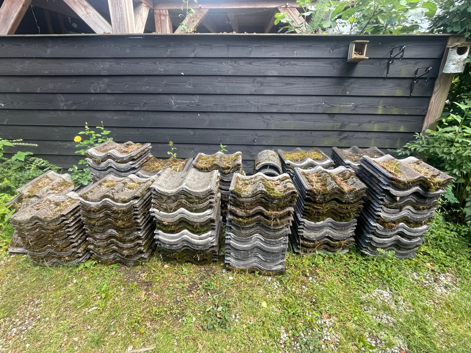 Gebruikte betonnen sneldekpannen voor 50-60 m², Doe-het-zelf en Verbouw, Dakpannen en Dakbedekking, Ophalen, Overige materialen