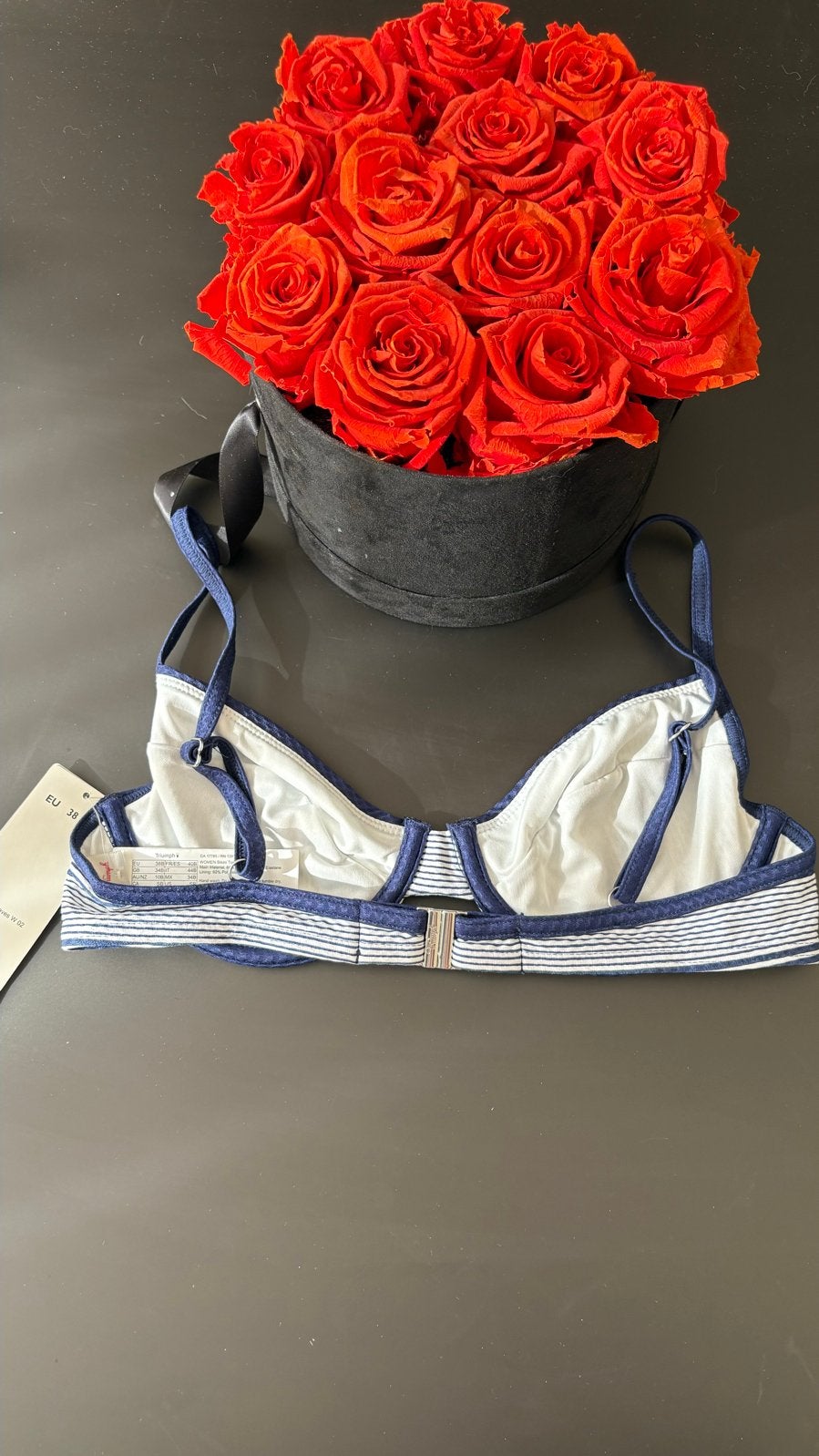 Triumph bikini top 38B - Blauw gestreept, Verzenden, Nieuw, Blauw, Bikini