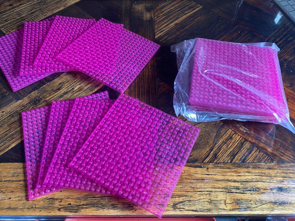 Roze/paarse transparante Lego Duplo grondplaten/bouwplaten, Ophalen, Zo goed als nieuw, Grondplaat, Lego