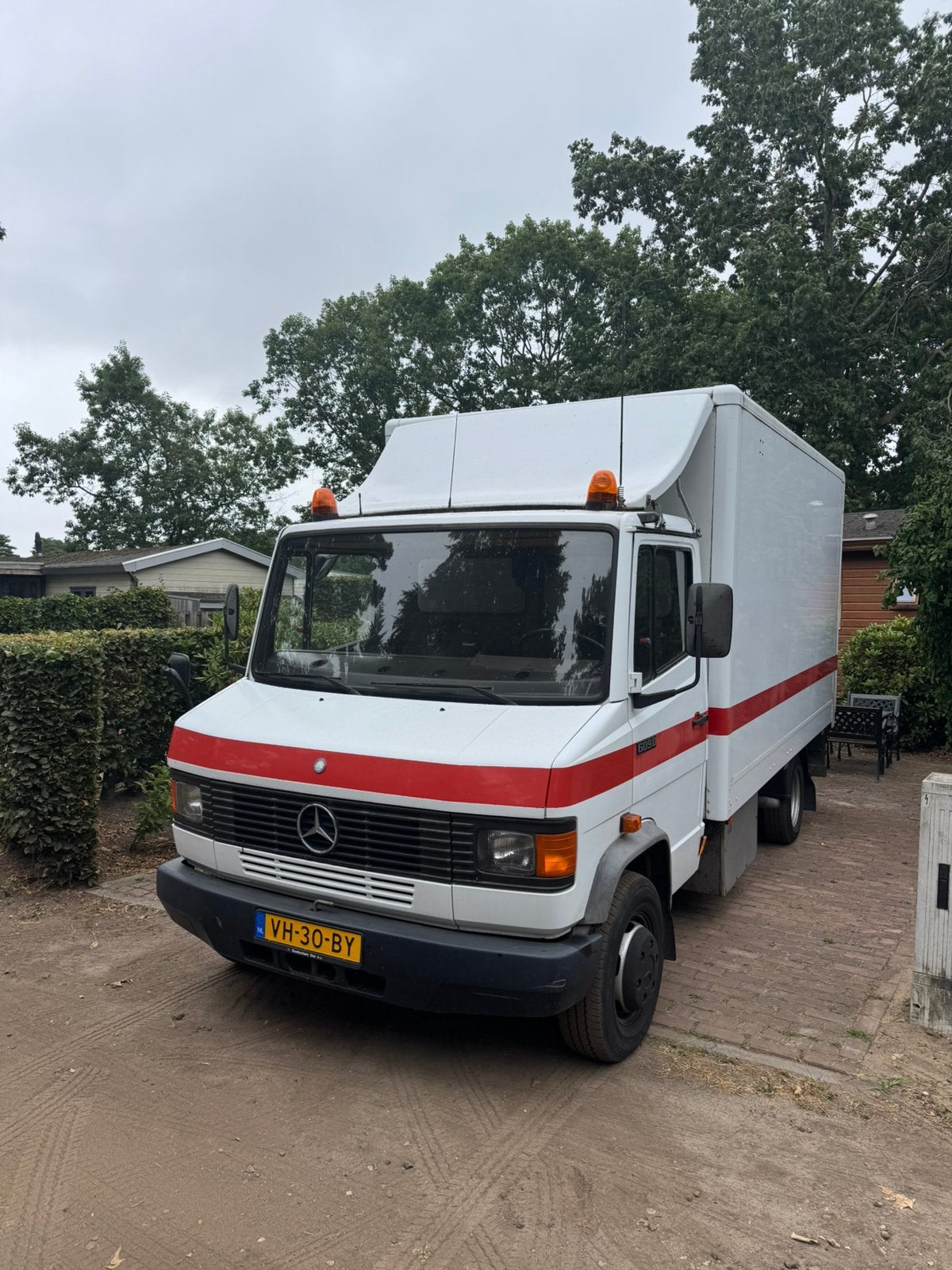 Mercedes-Benz bakwagen, Voorwielaandrijving, Leder en Stof, Wit, Mercedes-Benz
