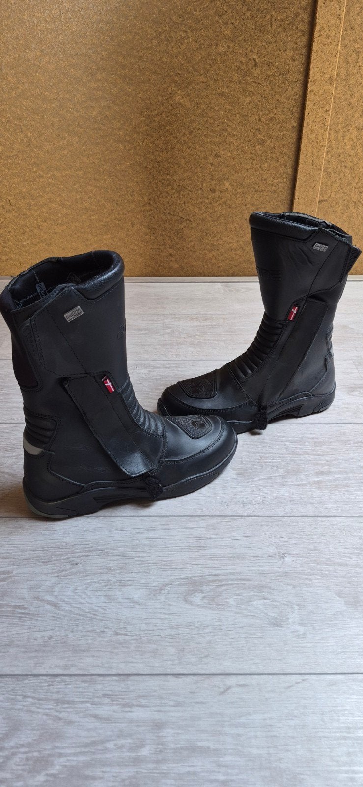 Nieuwe DANE GORE-TEX motorlaarzen maat 41, Motoren, Kleding | Motorkleding, Ophalen, Nieuw zonder kaartje, Laarzen, Dane Gore-Tex