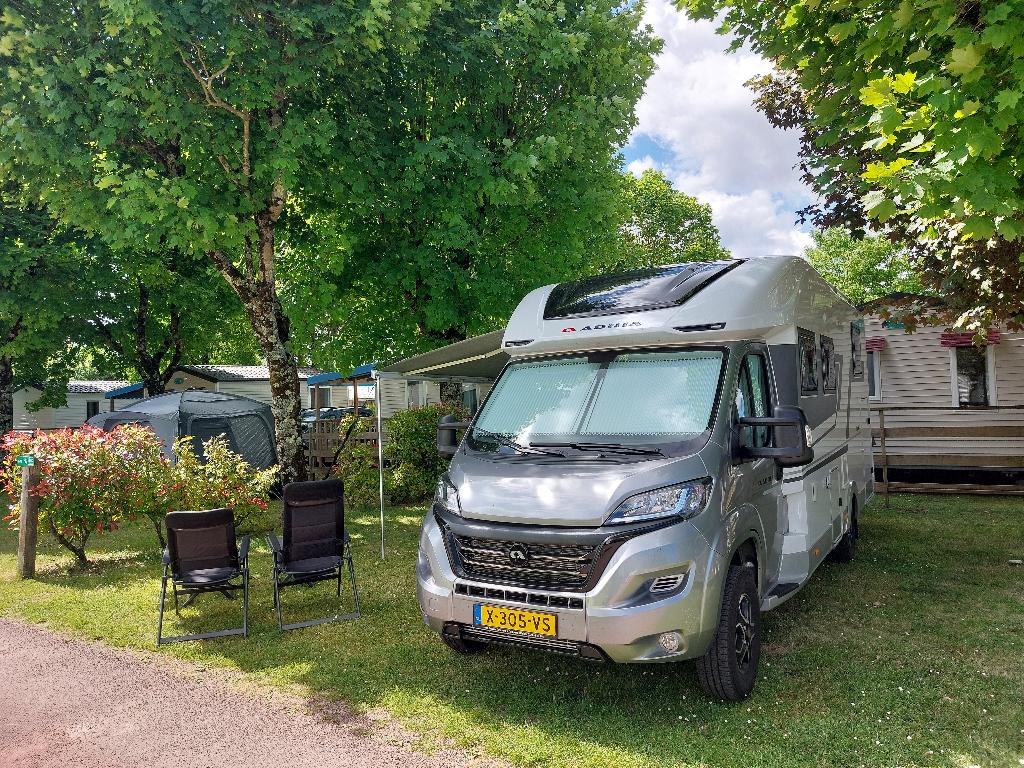 Adria Coral Plus 670DL Nieuwstaat 2024 E&P Levelsysteem, Caravans en Kamperen, Campers, Automaat, Ringverwarming, Fiat, Luifel
