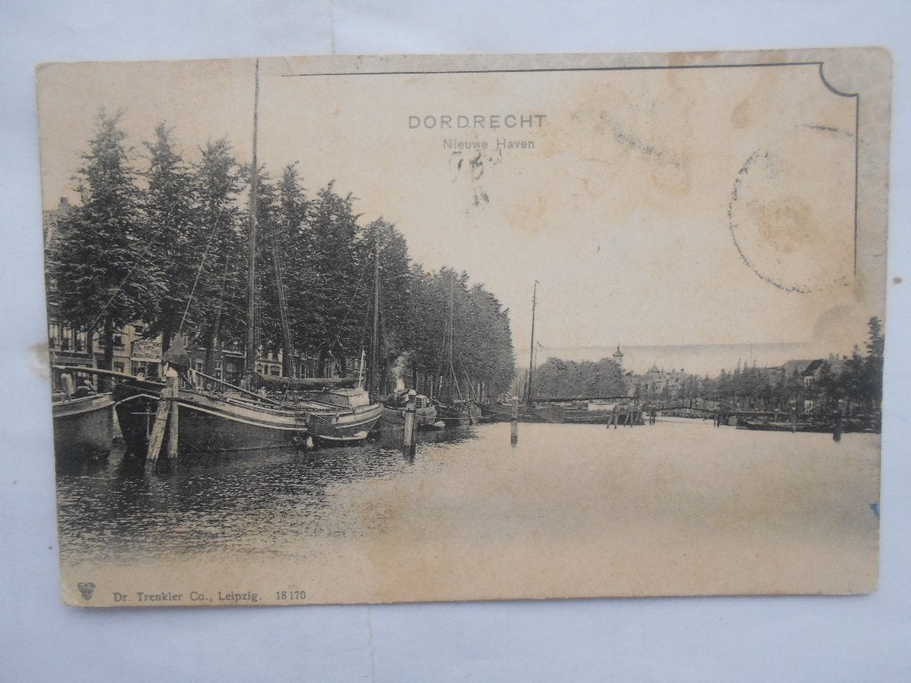 Dordrecht Nieuwe Haven rond 1910 - Mooie boot aan kade, Ophalen of Verzenden, Voor 1920, Gelopen, Zuid-Holland