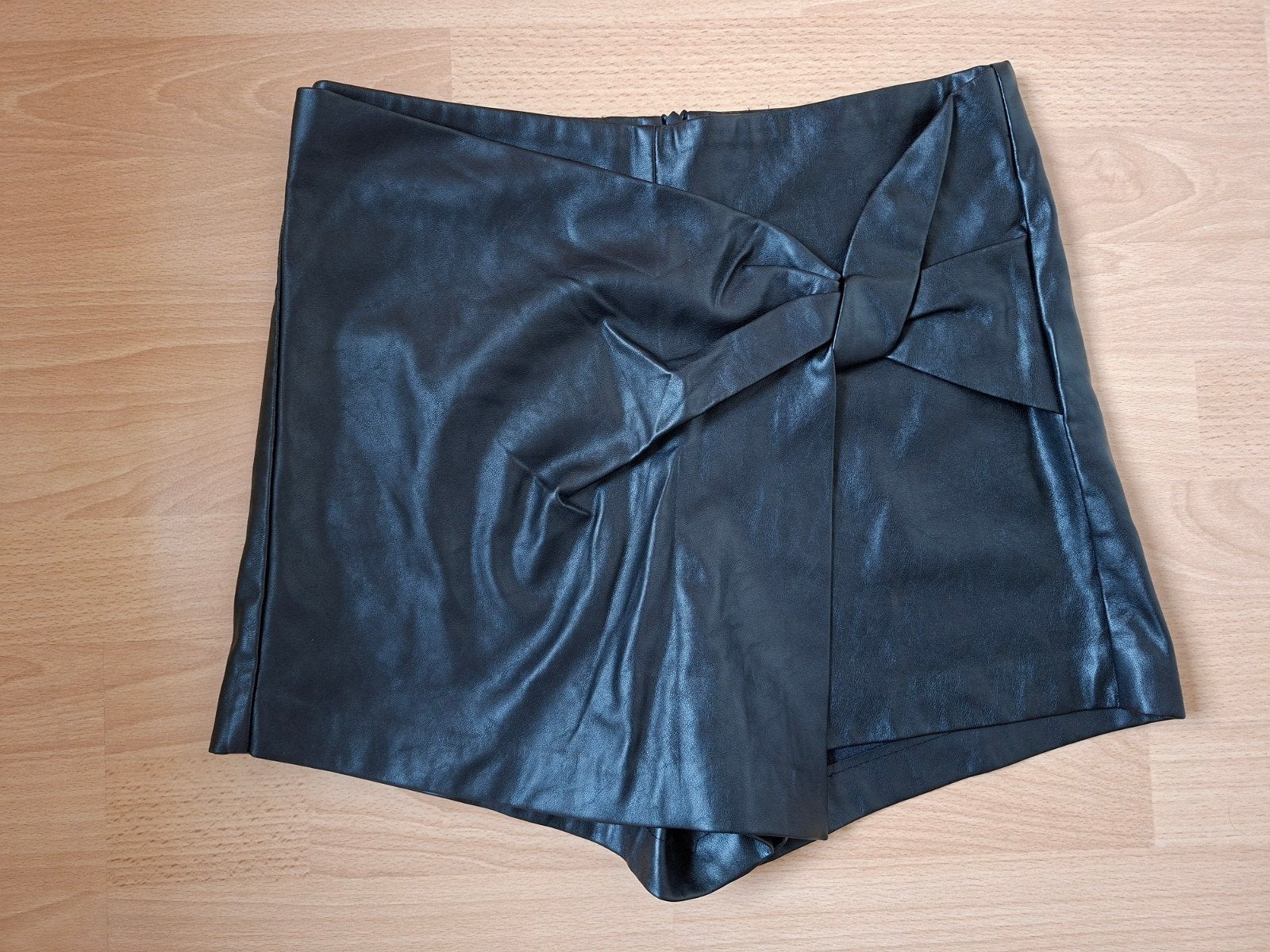 Zwarte Zara skort maat M, Kleding | Dames, Zara, Ophalen of Verzenden, Maat 38/40 (M), Zwart