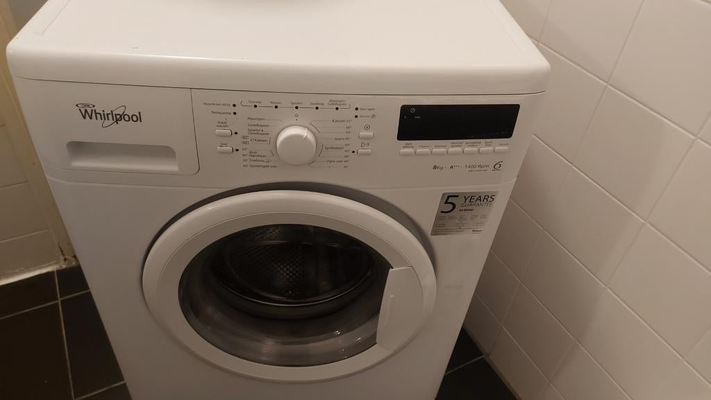 Whirlpool wasmachine, 8 tot 10 kg, Ophalen of Verzenden, 1200 tot 1600 toeren, 85 tot 90 cm