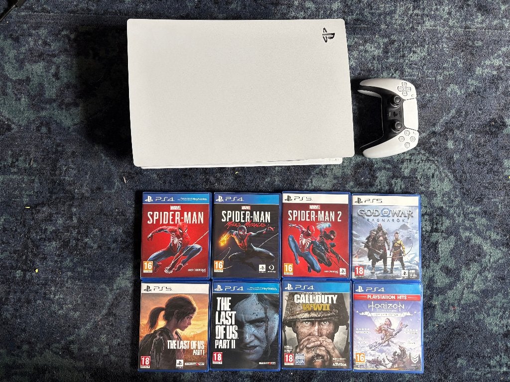 Playstation 5 met 8 games, Ophalen, Zo goed als nieuw, Playstation 5