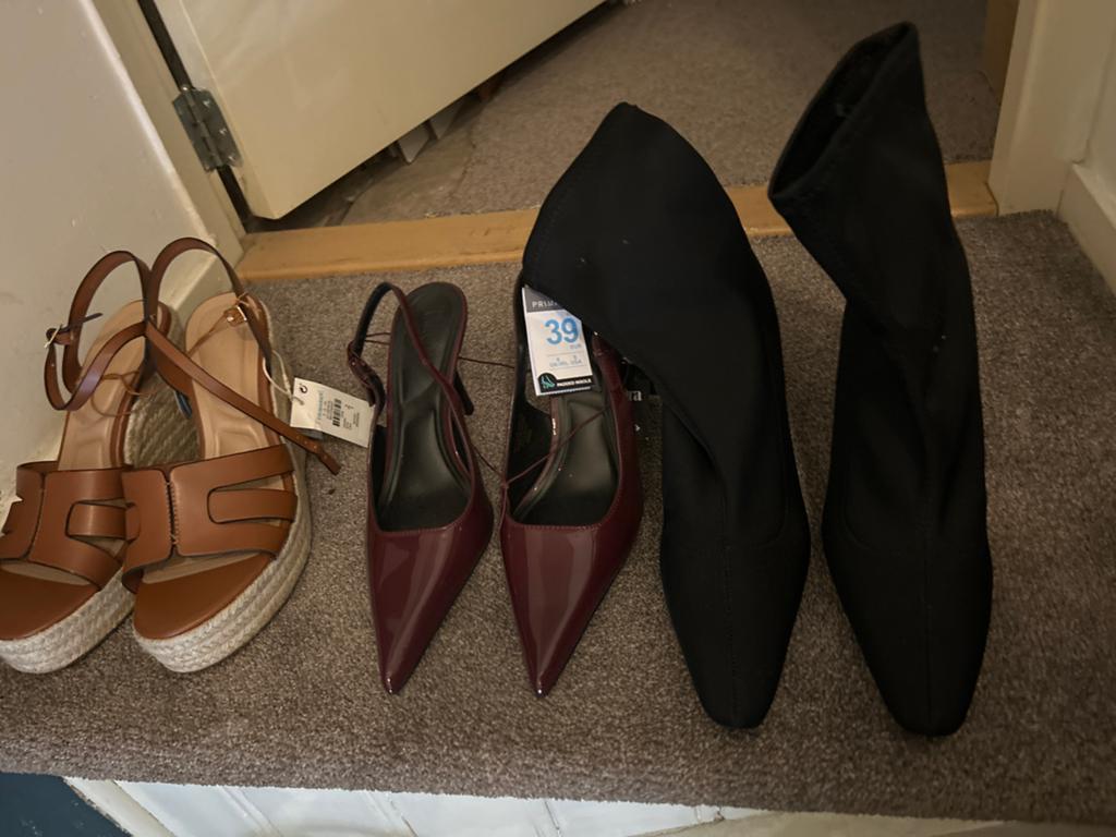 Diverse nieuwe schoenen maat 39: sandalen, pumps, enkellaarz, Ophalen of Verzenden, Zo goed als nieuw