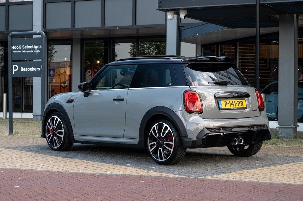 MINI John Cooper Works 2.0 (bj 2022), Auto's, 1998 cc, Gebruikt, 4 cilinders, Lederen bekleding