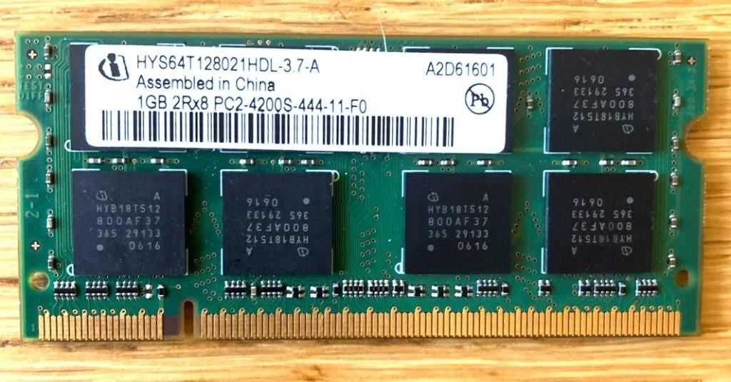 RAM geheugen INFINEON 1GB, Ophalen of Verzenden, DDR2, Laptop, Gebruikt