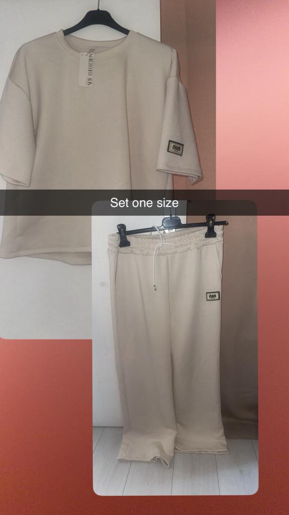 Bundel nieuwe kleding met prijs kaartje, Ophalen, Dames