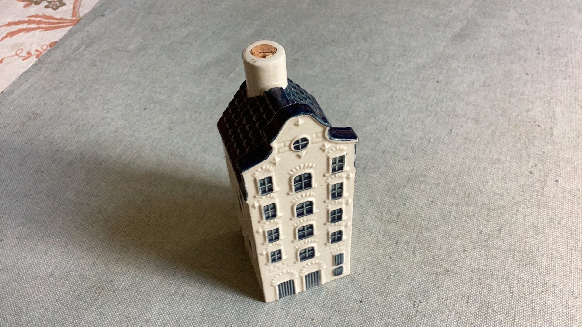 KLM huisje nr 33, Verzamelen, KLM Huisjes, Ophalen of Verzenden, Zo goed als nieuw
