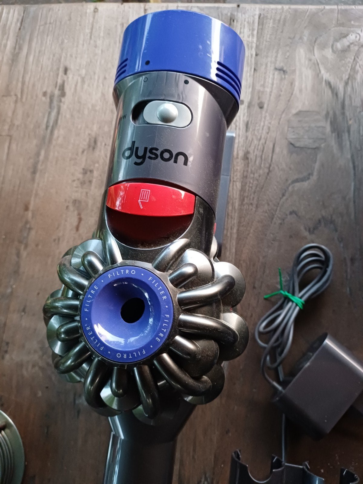 Dyson V8 Parquet steelstofzuiger (batterij aan vervanging to, Gebruikt, Draadloos, Ophalen of Verzenden, Dyson