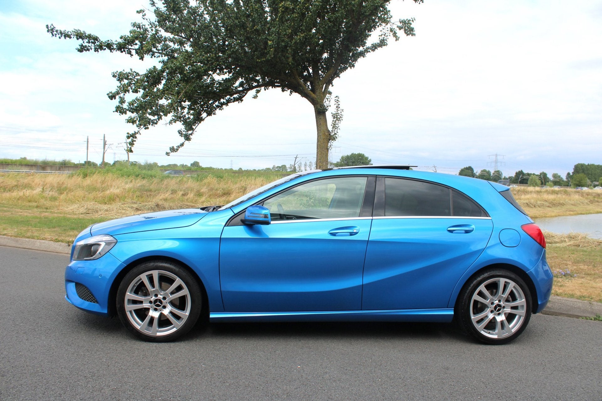 Mercedes-Benz A-klasse 180 Prestige Climate Control, Navigat, Voorwielaandrijving, Gebruikt, 4 cilinders, Blauw