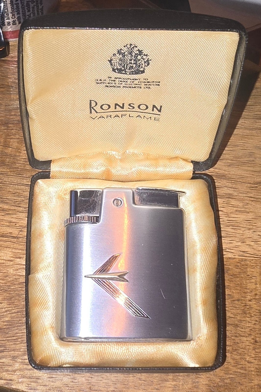 Vintage Ronson aansteker in originele doos, Verzamelen, Rookartikelen, Aanstekers en Luciferdoosjes, Ophalen of Verzenden, Gebruikt