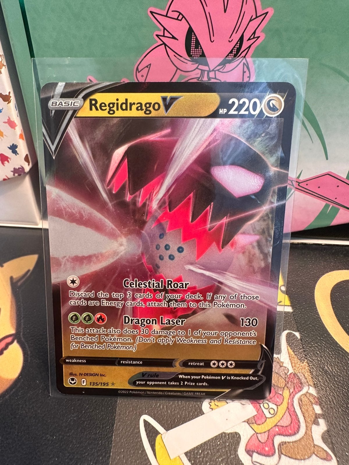 Regidrago V (SIT 135), Ophalen of Verzenden, Nieuw, Losse kaart, Foil