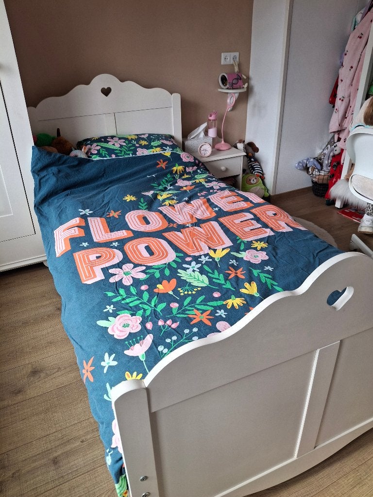 Meisjes bed 1 persoons met nachtkasje, Kinderen en Baby's, Kinderkamer | Bedden, 85 tot 100 cm, Gebruikt, 180 cm of meer, Ophalen