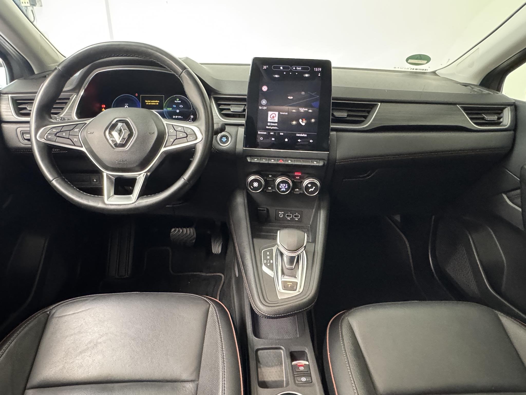 Renault Captur 1.6 E-Tech Plug-in Hybrid 160 Initiale Paris, Auto's, Gebruikt, Met garantie (alle), Bedrijf, Hybride Elektrisch/Benzine