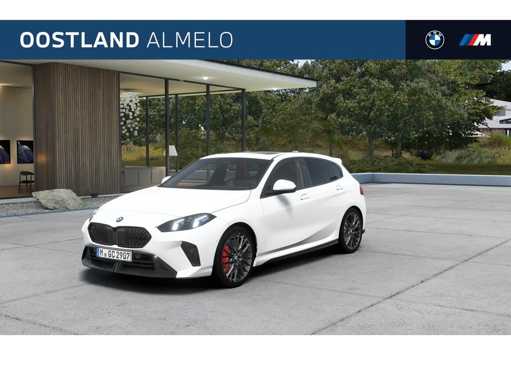 BMW 1 Serie 120 M Sport Automaat / Panoramadak / Sportstoele, Auto's, LED verlichting, 156 pk, Leder en Stof, Wit
