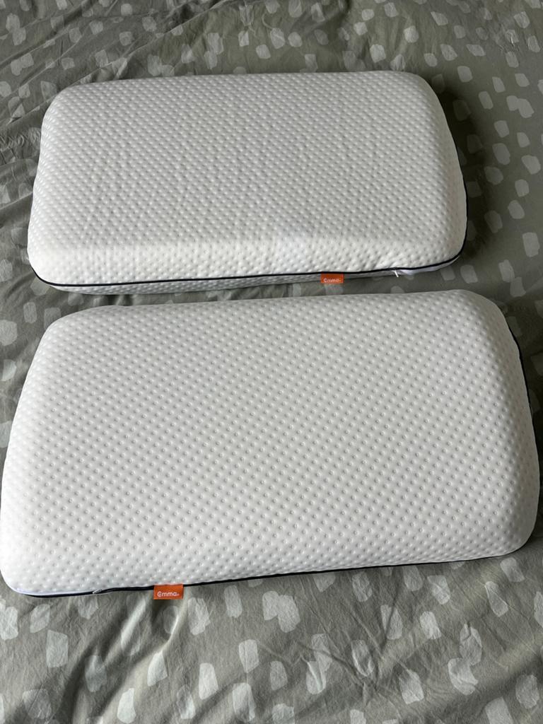 2 stuks Emma hoofdkussens, Ophalen, Eenpersoons, Wit, Zo goed als nieuw